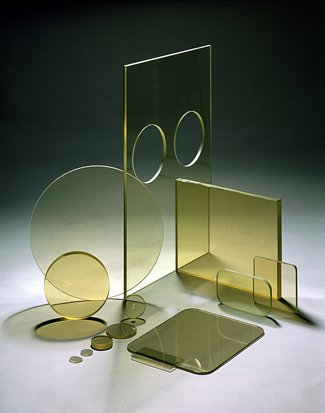 SCHOTT Conturan® anti-reflective glass for technical application