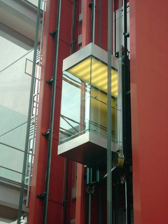 Elevator construction glass made in Germany